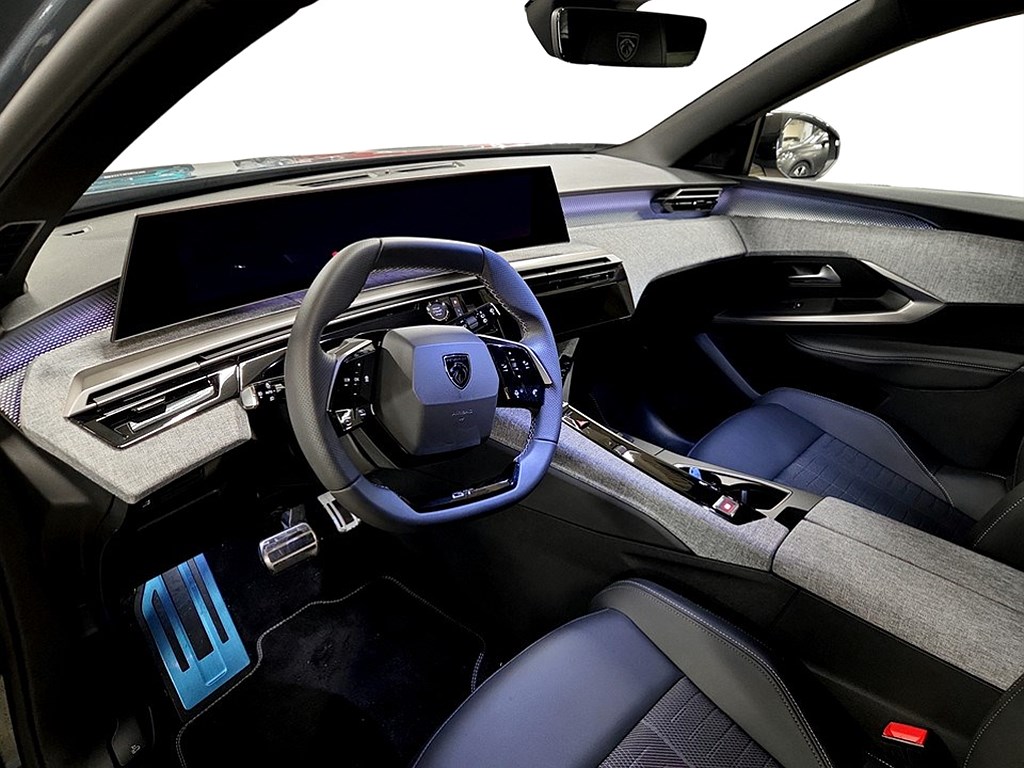 Bild på GT Hybrid 145hk Aut - 7-SITS, B-KAMERA