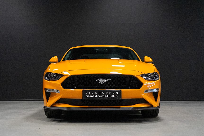 Ford Mustang Fastback GT 5.0 V8 450hk