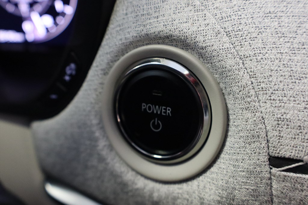 Bild på Takumi PHEV 2.5 327hk Aut AWD - 360-KAMERA, BOSE, PANO