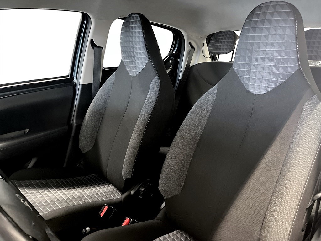 Bild på 5D Active 1.0 72hk - B-KAMERA, CARPLAY