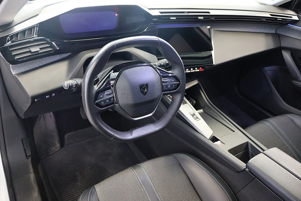 Bild på SW Allure Pack Hybrid 180hk Aut - B-KAMERA, CARPLAY, NAV