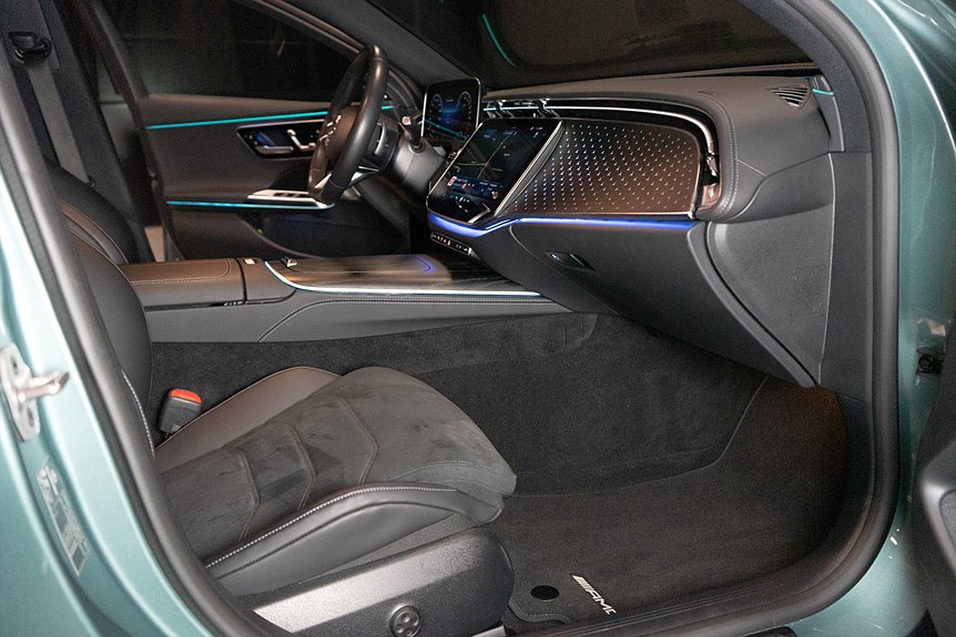 Mercedes-Benz E 300 e AMG Premium 313hk