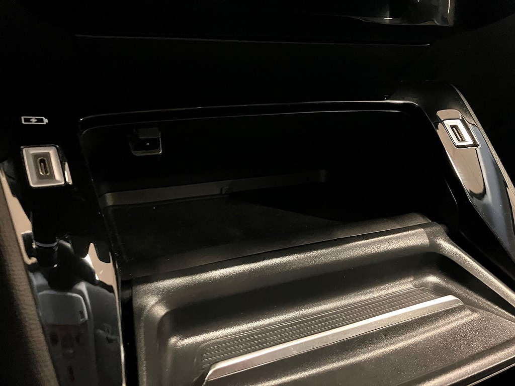 Bild på Allure Pack 1.2 PT 100hk Aut - B-KAMERA, CARPLAY