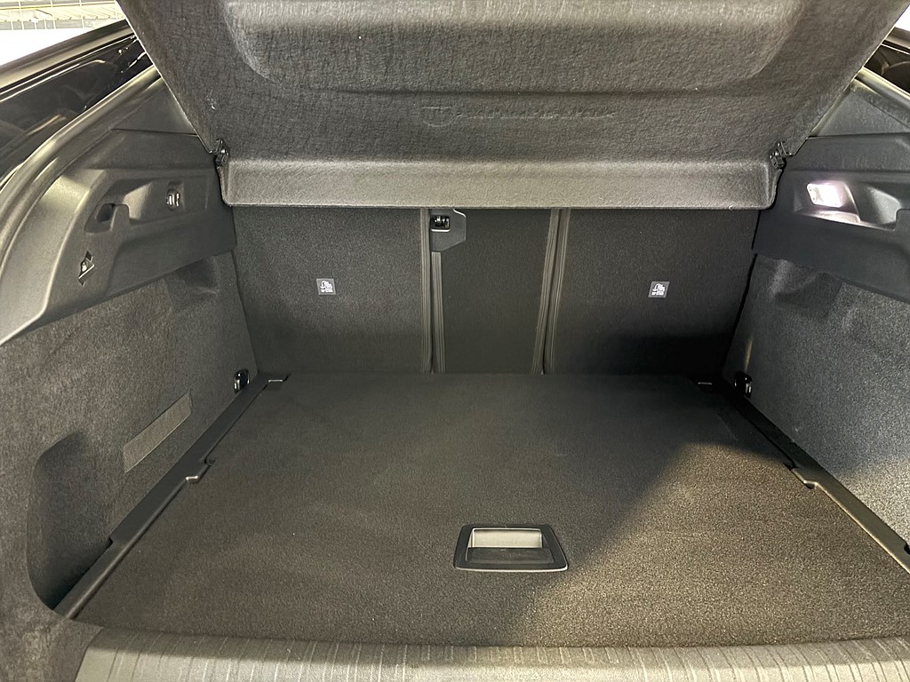 Bild på GT Hybrid 145hk Aut - B-KAMERA,CARPLAY,NAV