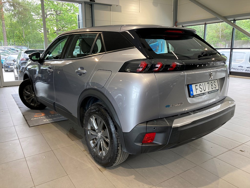 Bild på Active Pack 50kWh 136hk Aut - CARPLAY, BACKSENSORER