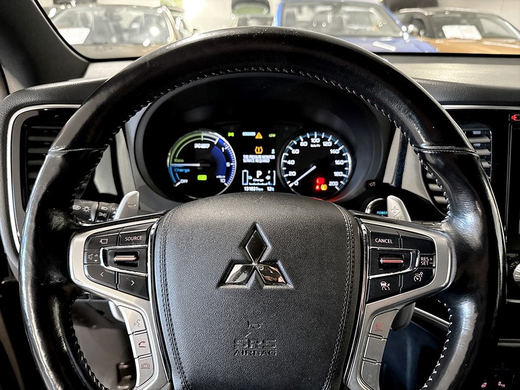 Bild på PHEV 224hk Aut AWD - B-KAMERA, ELSTOL