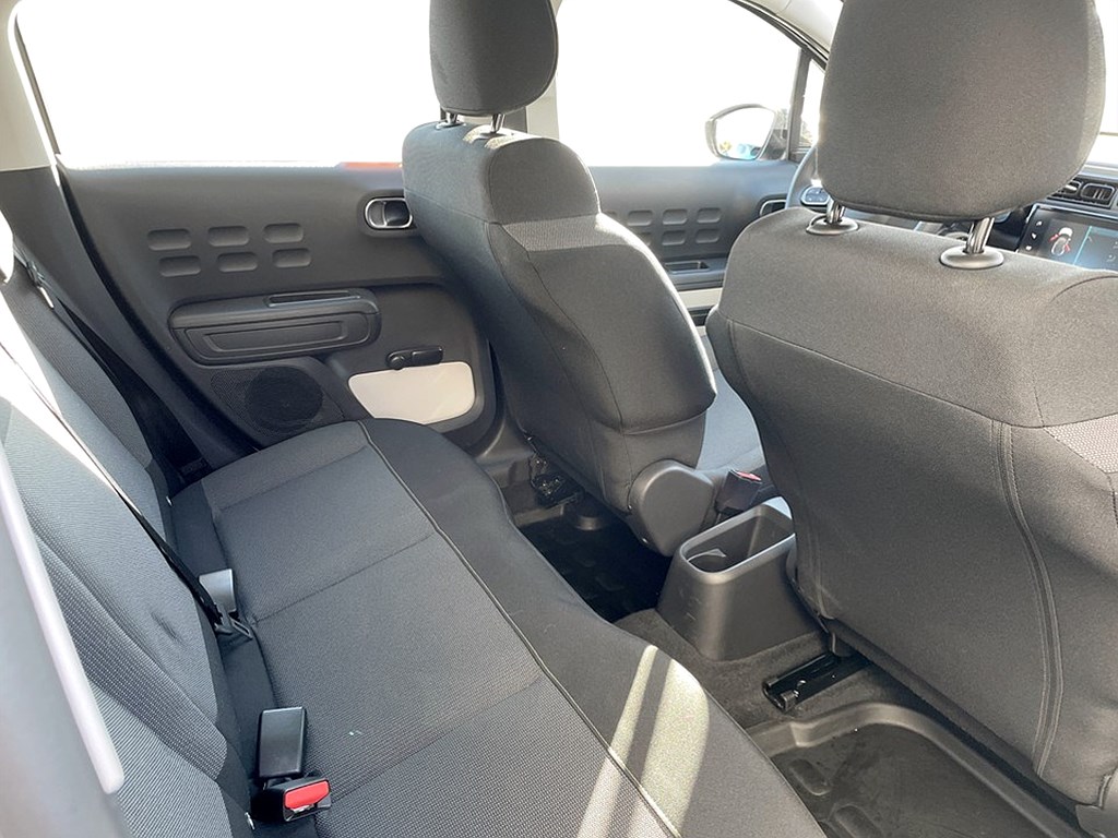 Bild på Feel 1.2 PT 82hk - CARPLAY, EN ÄGARE