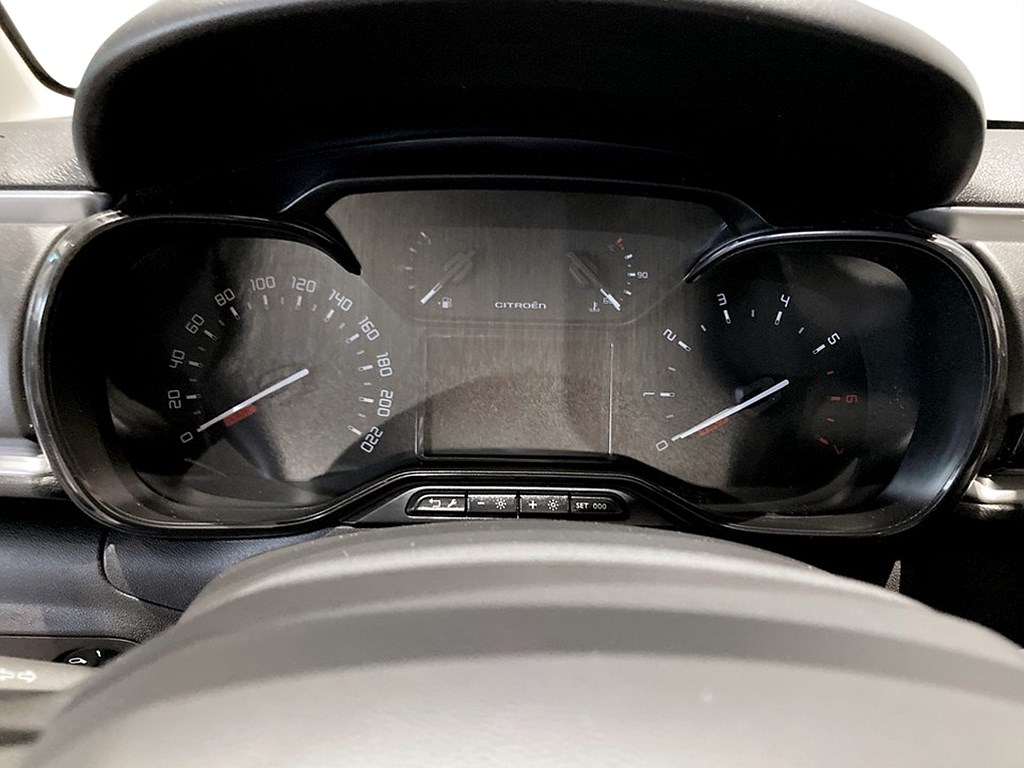 Bild på Feel 1.2 PT 83hk - CARPLAY, FARTHÅLLARE