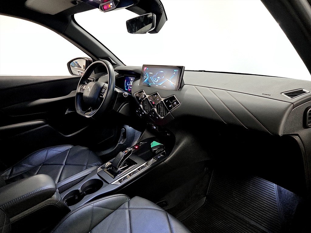 Bild på Exclusive E-tense 50kWh 136hk Aut - B-KAMERA, CARPLAY
