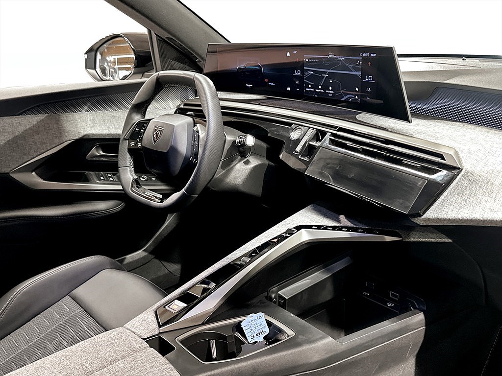 Bild på GT Hybrid 145hk Aut - WIDESCREEN,7-SITS,CARPLAY