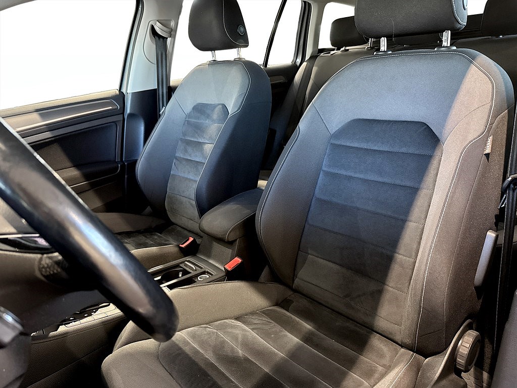 Bild på Alltrack 2.0 TDI 4Motion 184hk Aut AWD - B-KAMERA, CARPLAY