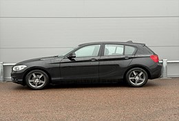BMW 116 d 5-dörrars LED strålkastare / M Sport stolar / Facelift