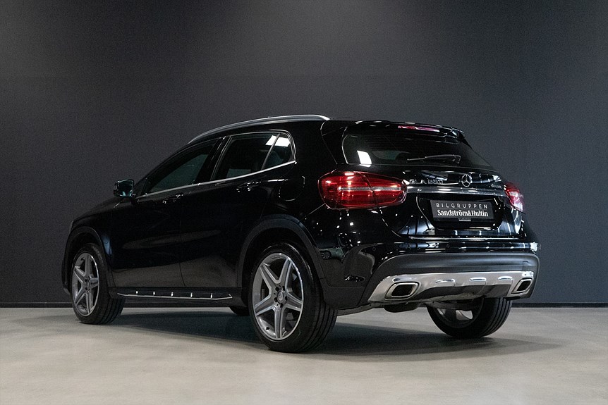 Mercedes-Benz GLA 250 4MATIC AMG 211hk