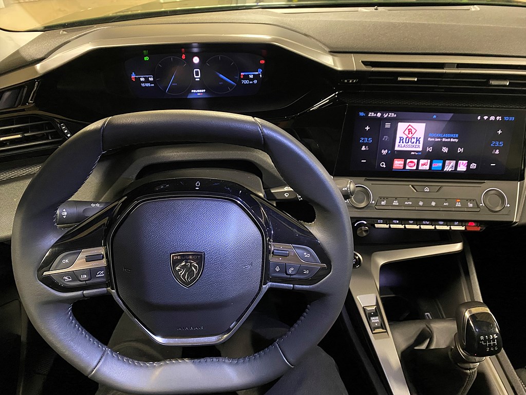 Bild på 5D Active Pack 1.2 PT 130hk - CARPLAY,FARTHÅLLARE