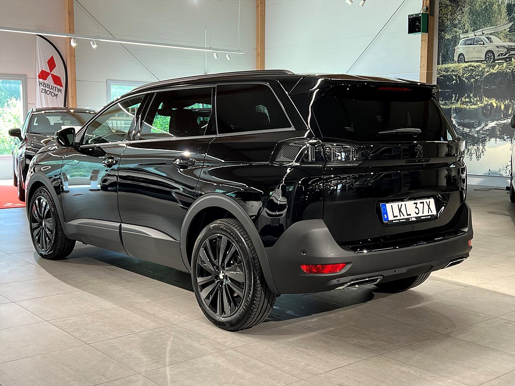 Bild på GT Black Pack 1.2 PT 130hk Aut - NAV, CARPLAY, M-BAKLUCKA