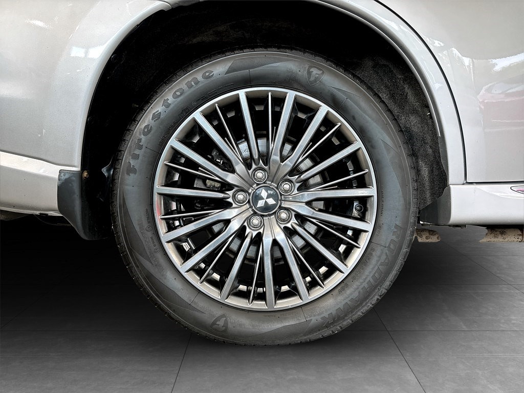 Bild på S-Edition PHEV CVT 224hk Aut AWD - B-KAMERA, DRAG
