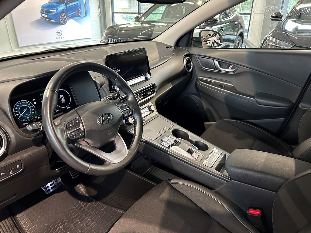 Bild på Essential 39kWh 136hk Aut - B-KAMERA, CARPLAY