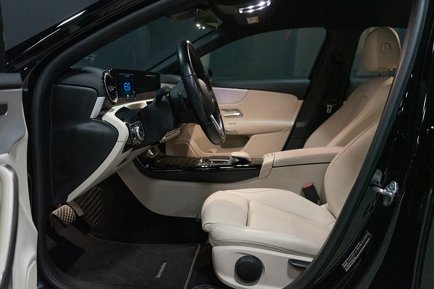 Mercedes-Benz A 250 e Sedan 218hk