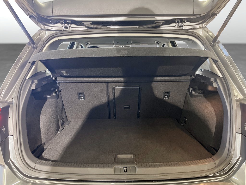 Bild på 1.0 TSI 110hk Aut - CARPLAY, FARTHÅLLARE