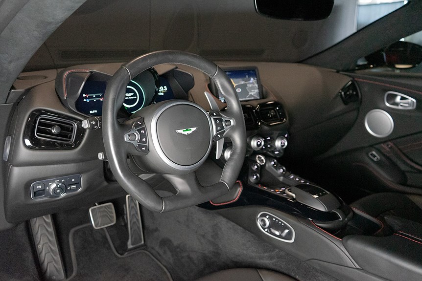 Aston Martin Vantage Coupé 4.0 V8 510hk