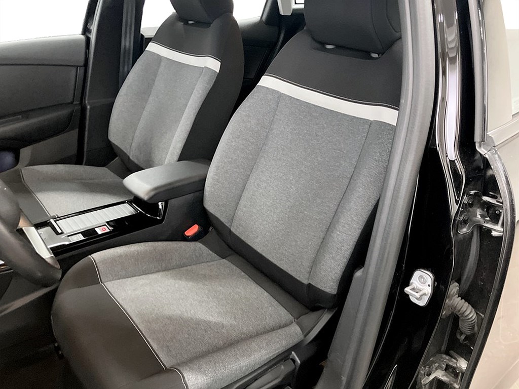 Bild på Feel 50kWh 136hk Aut - CARPLAY, NAVI