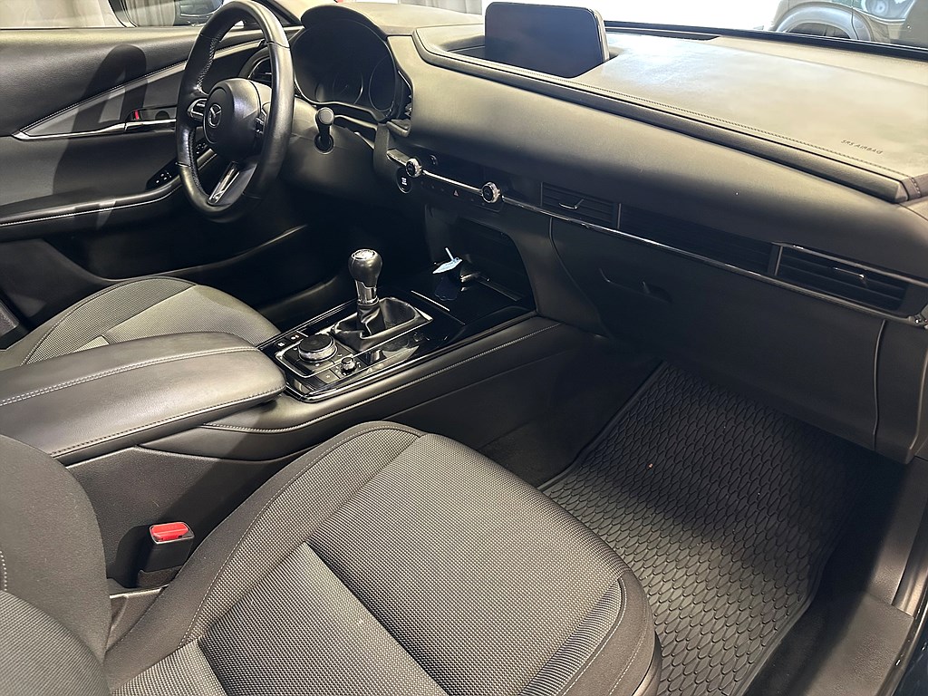 Bild på 2.0 SKYACTIV-X M Hybrid 150hk - B-KAMERA, NAVI