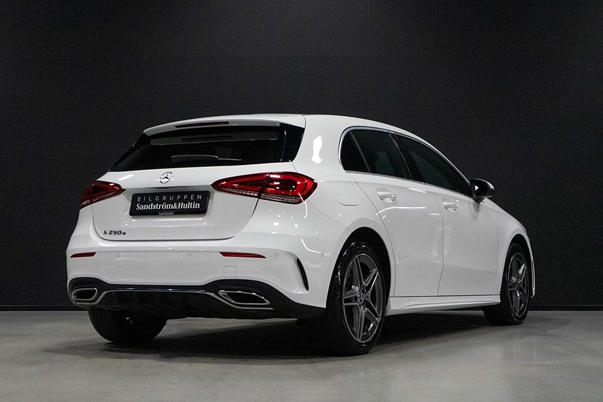 Mercedes-Benz A 250 e AMG Version Advanced 218hk