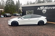 Tesla Model 3 Standard Range RWD Highland AP Pano