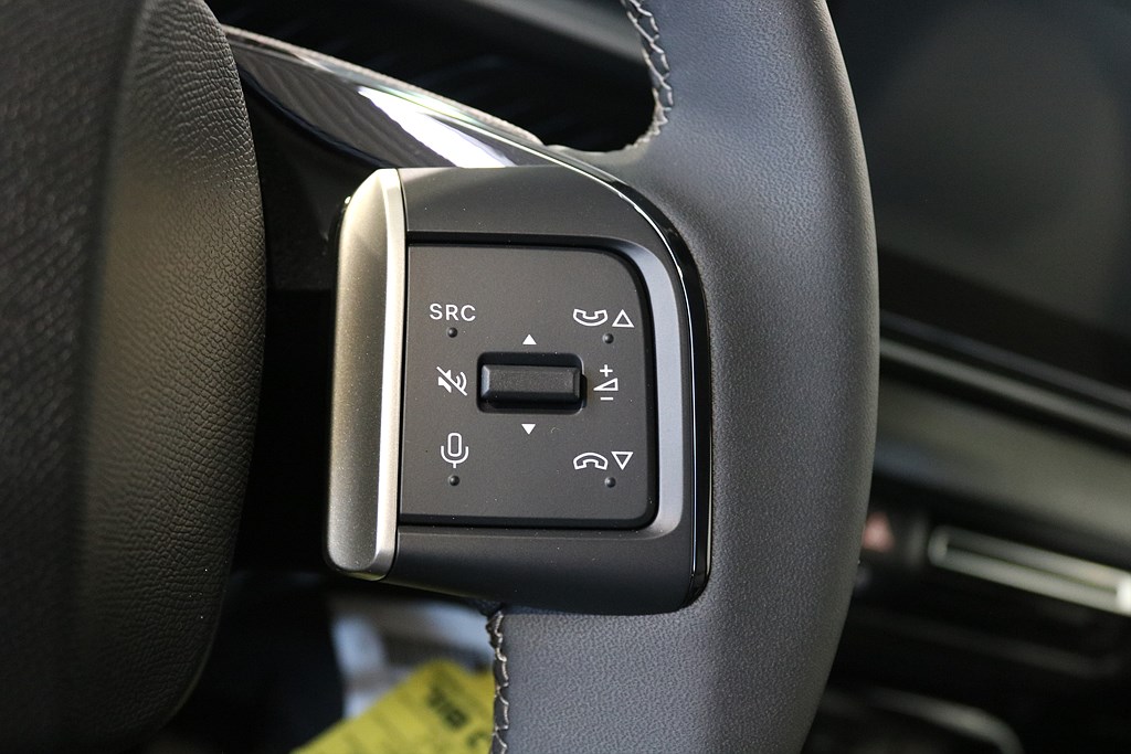 Bild på MAX+ Hybrid 136hk - DEMO
