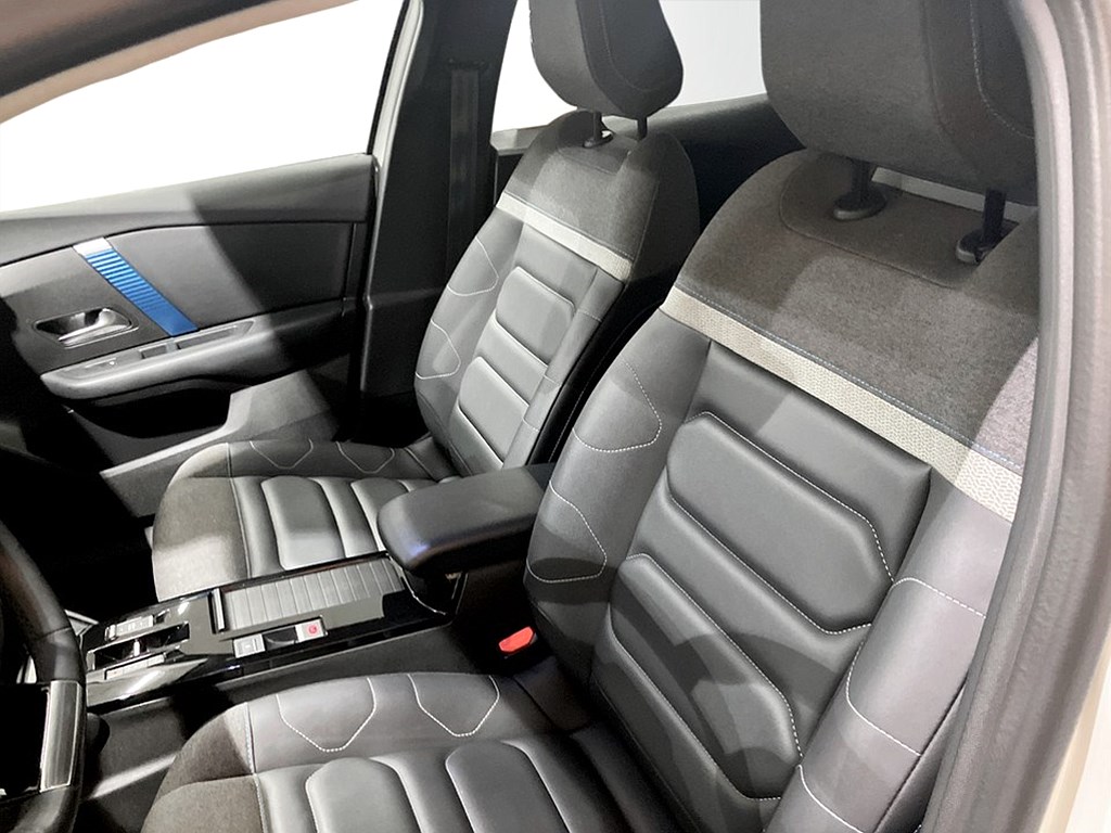 Bild på Shine 50kWh 136hk Aut - B-KAMERA,CARPLAY,RATTVÄRME