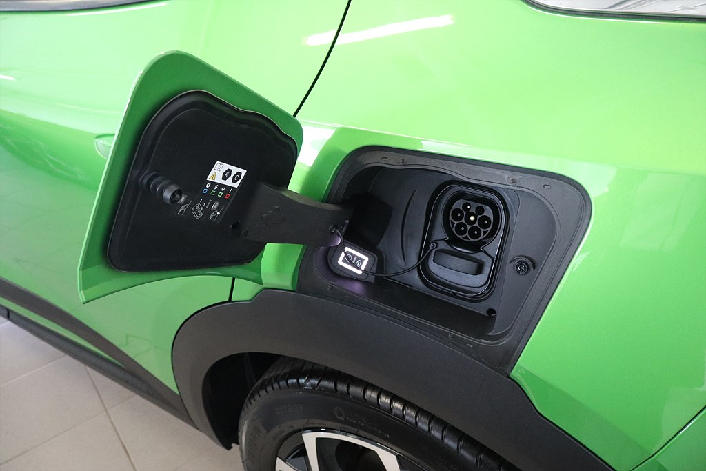 Bild på Ultimate 50kWh 136hk Aut - B-KAMER, CARPLAY, NAV