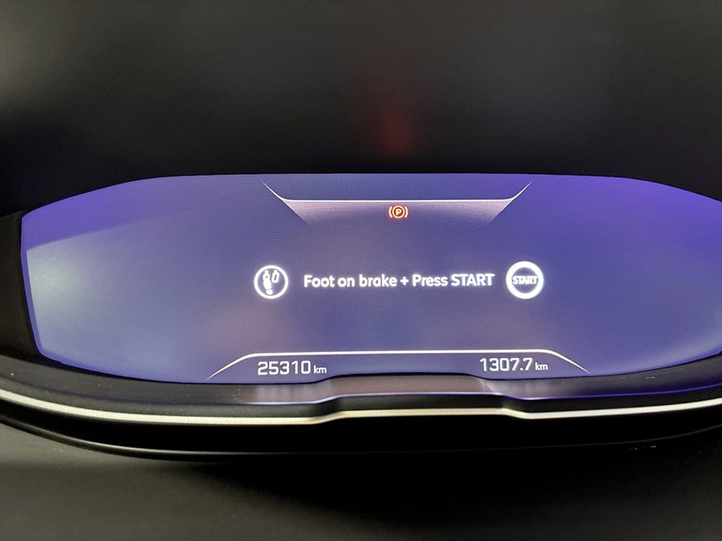 Bild på GT 1.2 PT 130hk Aut - B-KAMERA, CARPLAY