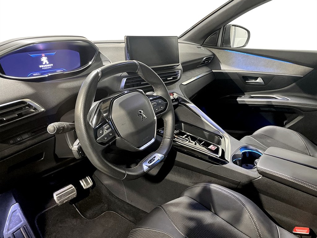 Bild på GT 1.2 PT 130hk Aut  - B-KAMERA, CARPLAY