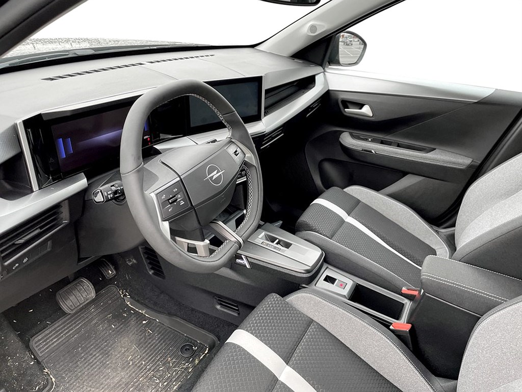 Bild på GS Hybrid 136hk Aut - DEMO