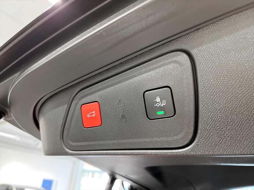 Bild på GT 1.2 PT 130hk Aut - B-KAMERA, CARPLAY