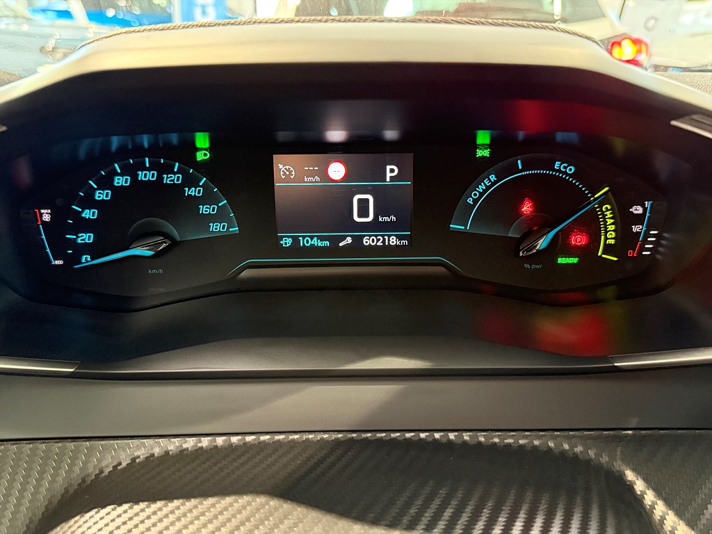 Bild på Active Pack 50kWh 136hk Aut - CARPLAY, KEYLESS