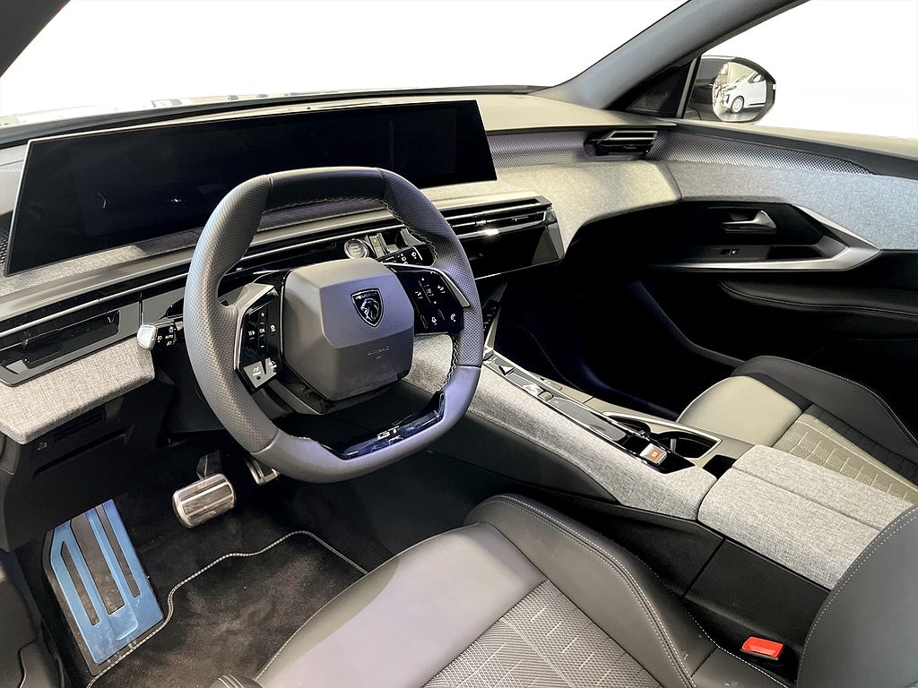 Bild på GT Hybrid 145hk Aut - 7-SITS, B-KAMERA