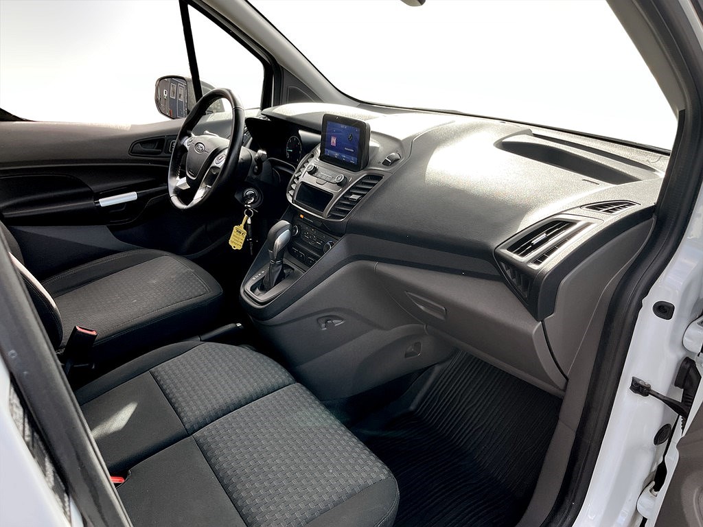 Bild på Connect SYNC 4 230 LWB 1.5 EcoBlue 100hk Aut - B-KAMERA