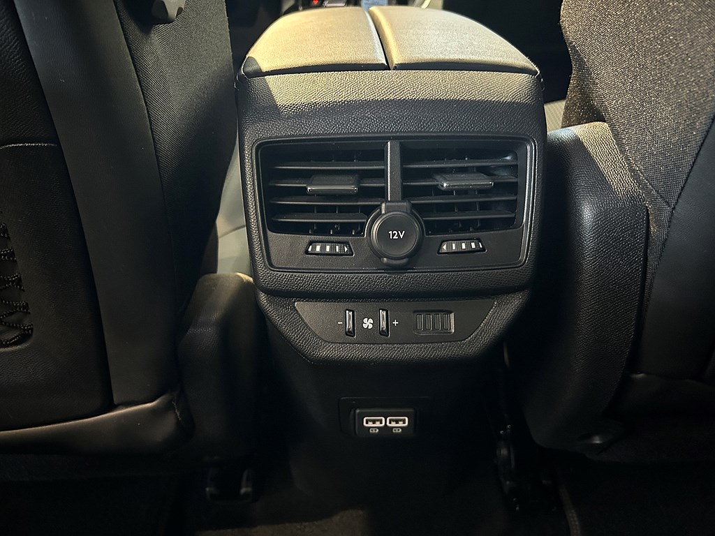 Bild på GT 1.2 PT 130hk Aut - 7-SITS, B-KAMERA, CARPLAY