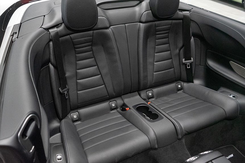 Mercedes-Benz E 200 Cabriolet AMG Premium plus 197hk