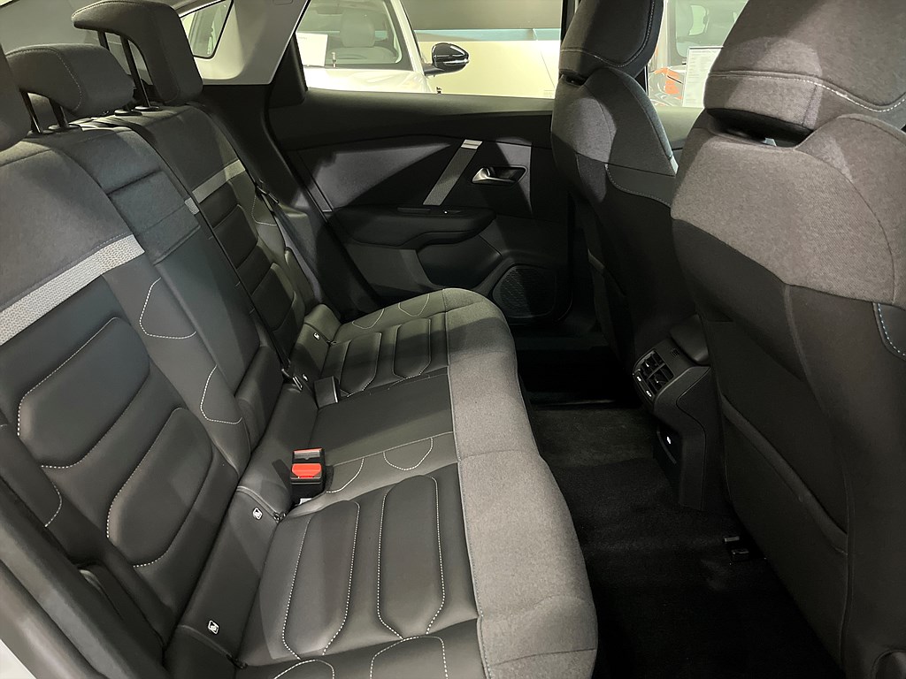 Bild på X Shine PureTech 130hk Aut - PRIVATLEASING