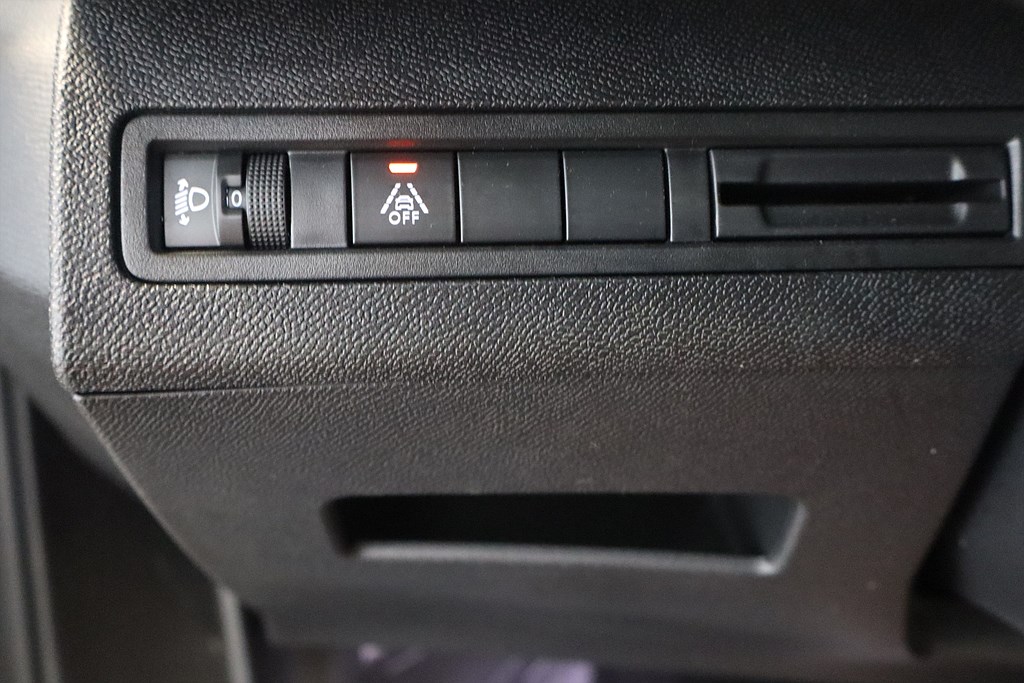 Bild på Allure Pack 1.2 PT 130hk Aut - B-KAMERA, CARPLAY