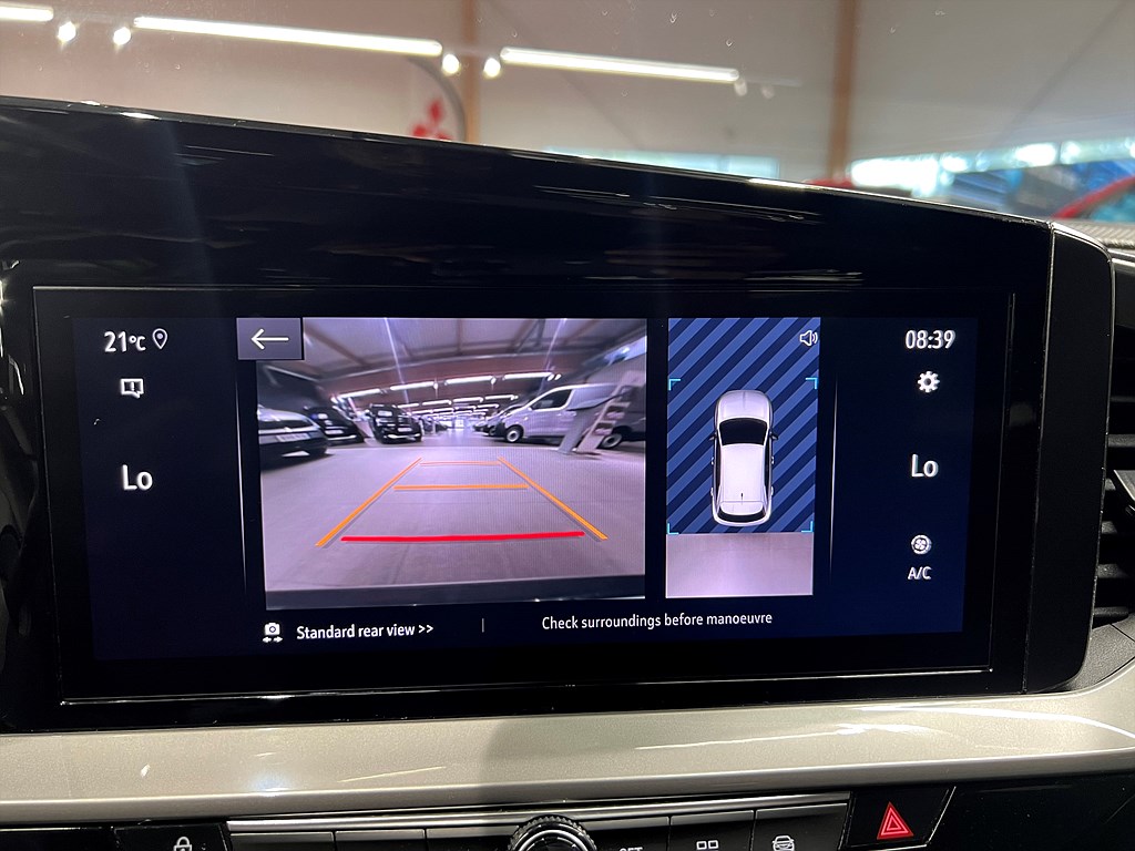 Bild på Ultimate 1.2 PT 130hk Aut - BACKKAMERA, CARPLAY