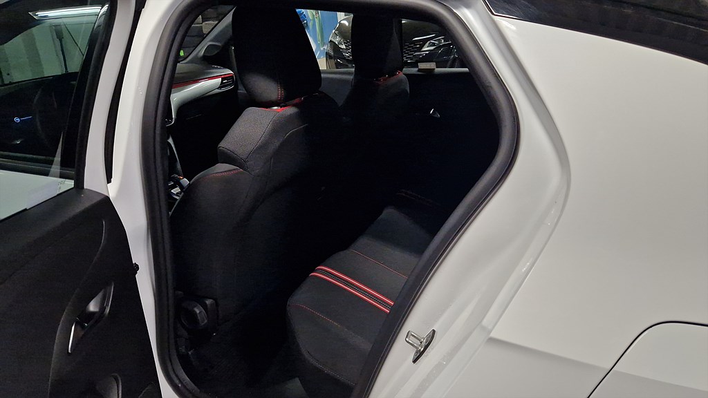 Bild på GSI 1.2 PT 130hk Aut - B-KAMERA,CARPLAY