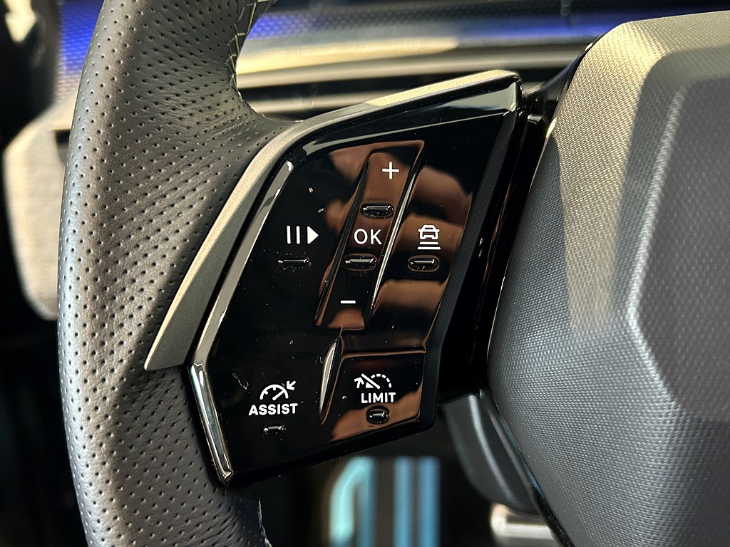 Bild på GT Hybrid 145hk Aut - B-KAMERA,CARPLAY,NAV