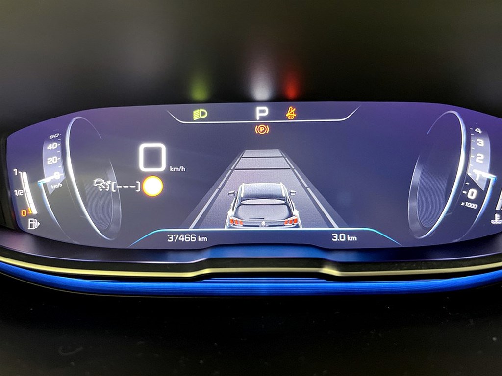 Bild på GT 1.2 PT 130hk Aut - B-KAMERA, CARPLAY