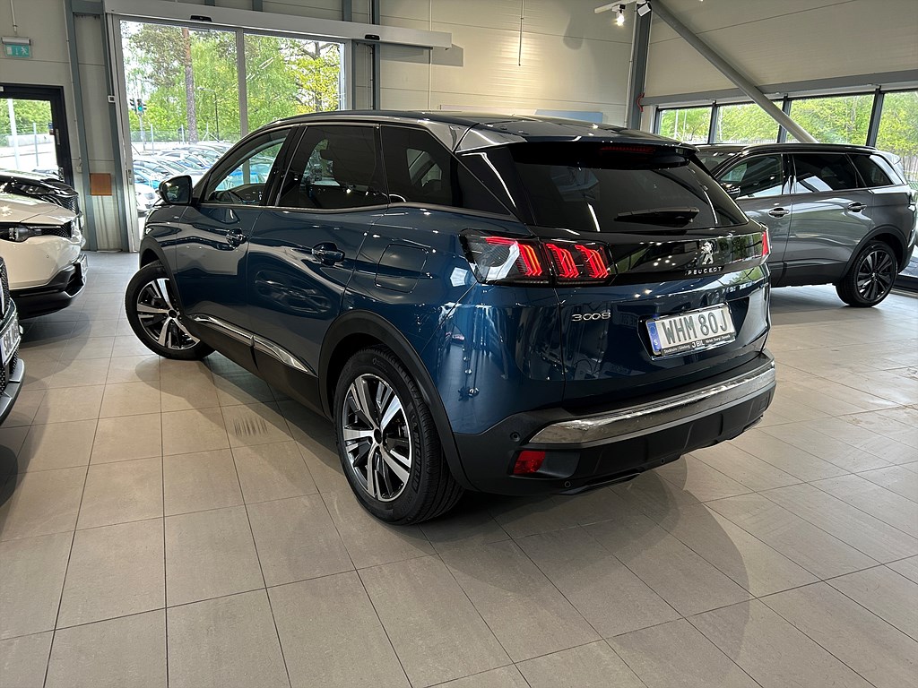 Bild på Allure Pack Hybrid4 300hk Aut AWD - B-KAMERA, CARPLAY