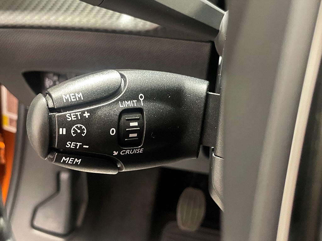 Bild på Active 1.2 PT 100hk - CARPLAY,NAVI,P-SENSORER