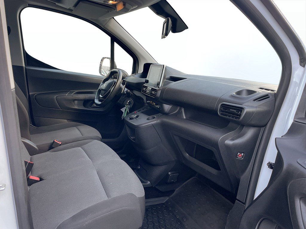 Bild på PRO+ 1.5 BHDi 130hk Aut L2 - DRAG, VÄRMARE