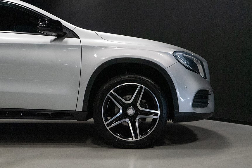 Mercedes-Benz GLA 200 AMG 156hk